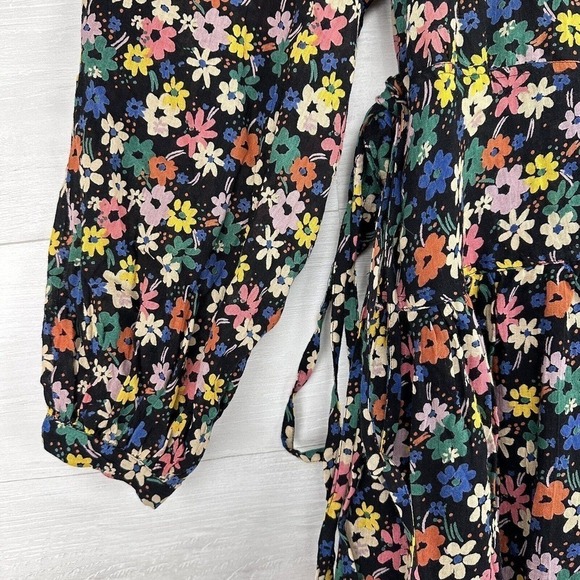 Asos‎ Long Sleeve Mini Wrap Dress Size 8 Black Ditsy Floral V Neck Puff Sleeves - Picture 4 of 13